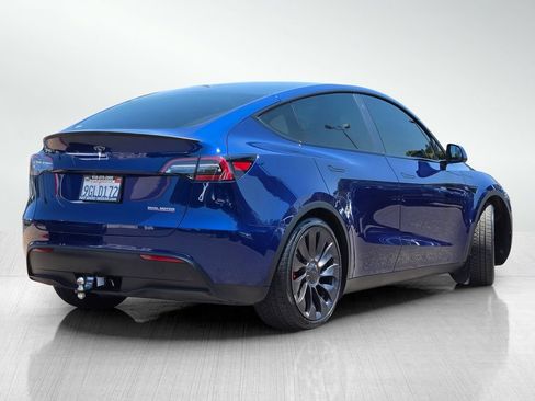 Used 2023 Tesla Model Y Performance AWD/4WD image 5