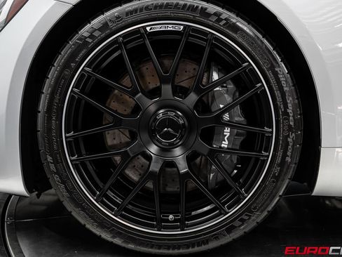 Used 2019 Mercedes-Benz AMG GT Roadster image 24