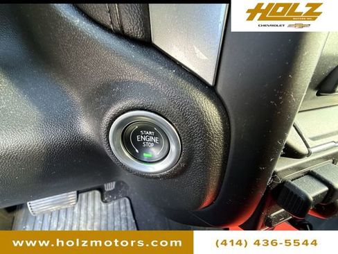 Certified 2022 Chevrolet Silverado 1500 RST image 16