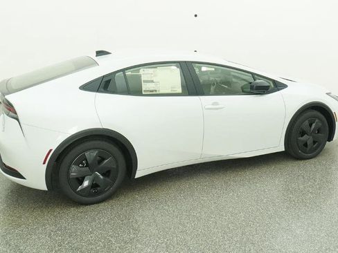 New 2026 Toyota Prius LE image 67