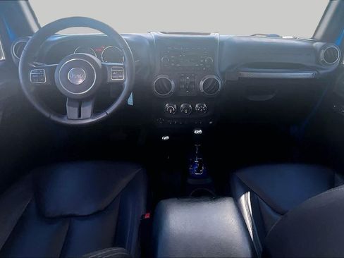 Used 2015 Jeep Wrangler Unlimited Sport w/ Quick Order Package 24S AWD/4WD image 14