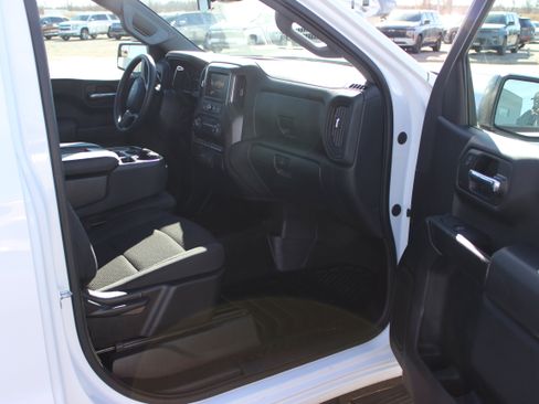 Used 2023 Chevrolet Silverado 1500 W/T w/ WT Value Package image 9