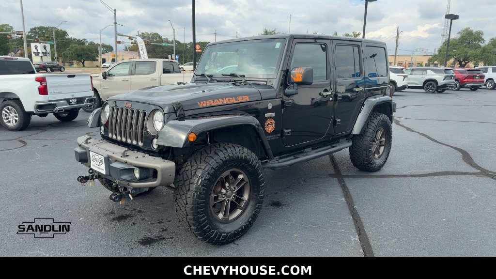 Used 2016 Jeep Wrangler Unlimited Sahara AWD/4WD image 5