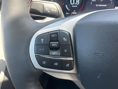 New 2026 Ford Explorer Active AWD/4WD image 22