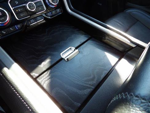 Certified 2022 GMC Yukon XL Denali w/ Denali Premium Package image 22