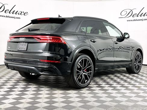 Used 2023 Audi Q8 Premium Plus w/ Premium Plus Package image 6