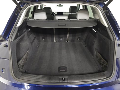 Used 2019 Audi Q5 2.0T Premium Plus w/ Premium Plus Package AWD/4WD image 7