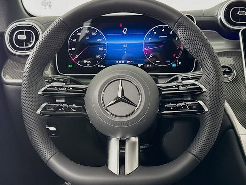 New 2026 Mercedes-Benz GLC 300 image 17