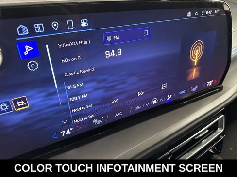 Used 2024 Chevrolet Traverse LT w/ LPO, Floor Liner Package FWD image 19