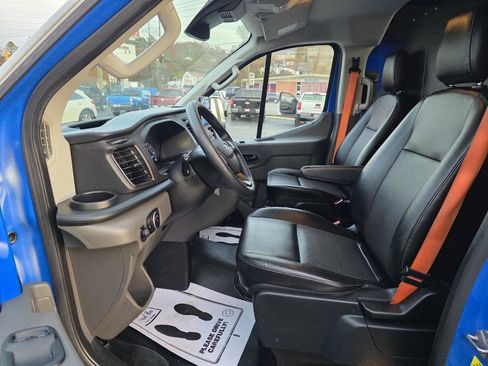 Used 2020 Ford Transit 250 Low Roof image 22