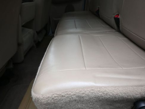 Used 2002 Ford F150 XLT image 17