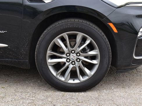 Used 2023 Buick Enclave Avenir w/ Avenir Technology Package AWD/4WD image 4