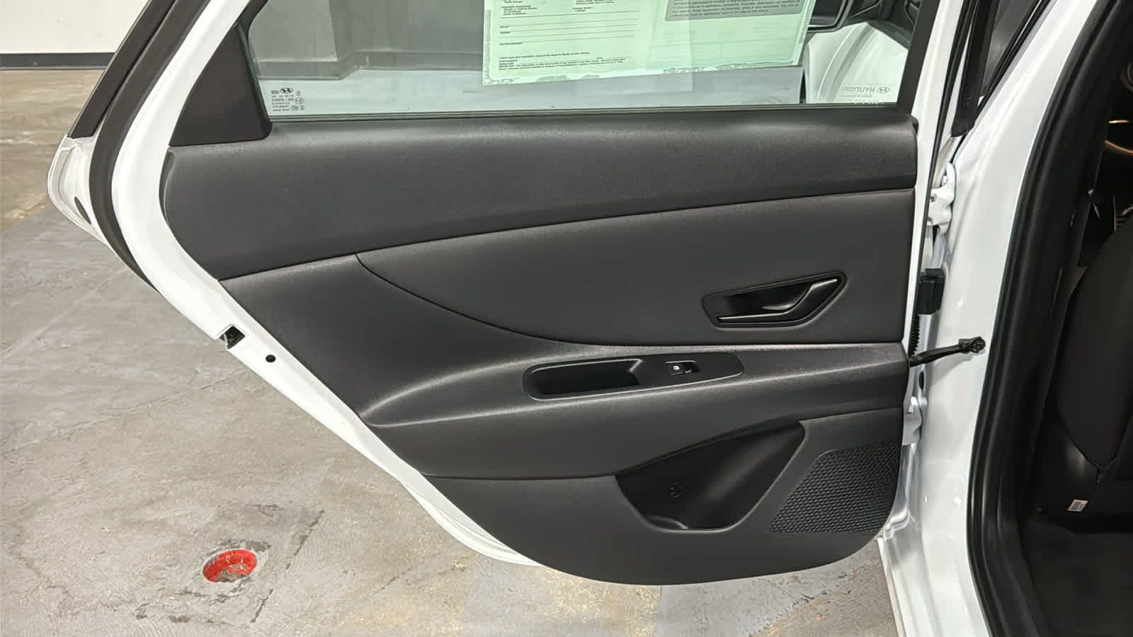Used 2025 Hyundai Elantra Sport FWD image 20