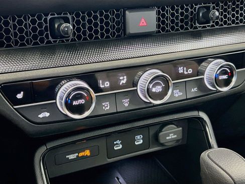 New 2026 Honda CR-V EX image 9