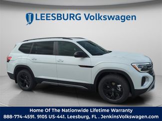 New 2026 Volkswagen Atlas Peak Edition video 2