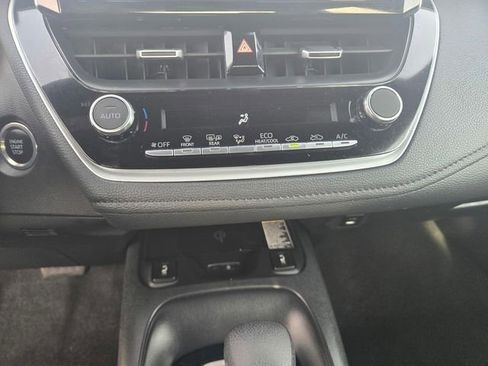 Certified 2024 Toyota Corolla XSE image 18