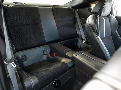 Used 2022 Toyota GR86 Premium w/ ALL Weather Mat Package (TMS) RWD image 34