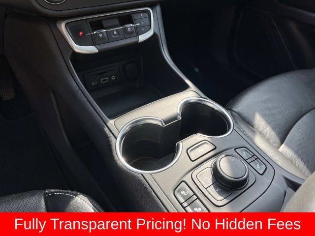 Used 2022 GMC Terrain SLT w/ Tech Package AWD/4WD image 32
