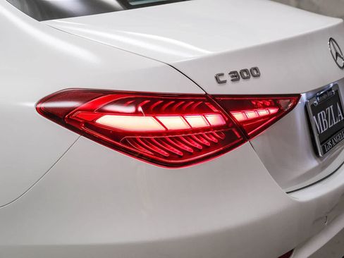 Certified 2025 Mercedes-Benz C 300 Sedan image 7