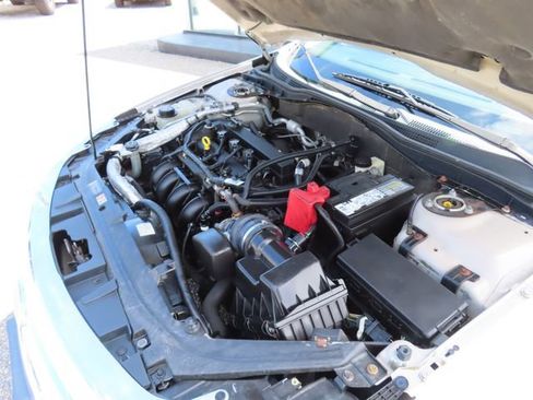 Used 2010 Ford Fusion SE FWD image 21