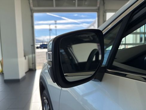 Used 2020 Subaru Outback Limited w/ Popular Package #2 image 14