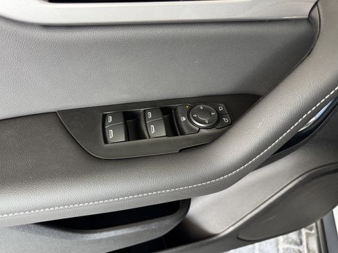 New 2025 Chevrolet Blazer LT w/ Midnight/Sport Edition image 10