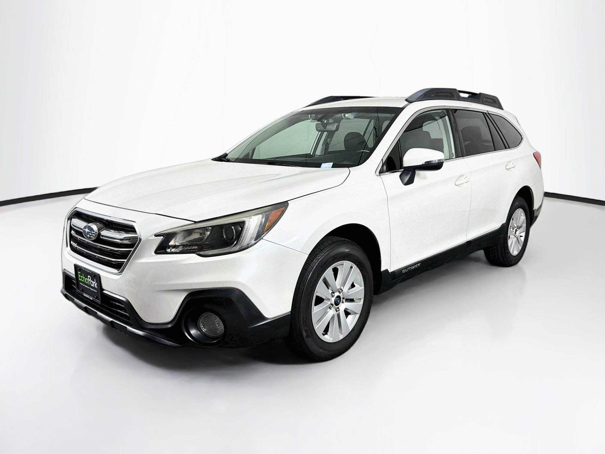 Used 2019 Subaru Outback 2.5i Premium AWD/4WD image 3