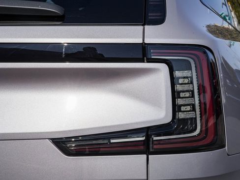 New 2026 Volvo EX90 Ultra image 7