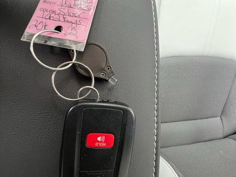 Used 2019 Toyota Corolla XSE image 25