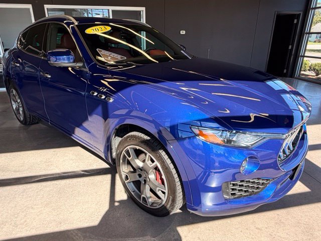 Used 2023 Maserati Levante GT AWD/4WD image 7