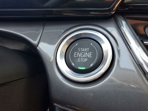 New 2026 Chevrolet Trax ACTIV FWD image 27