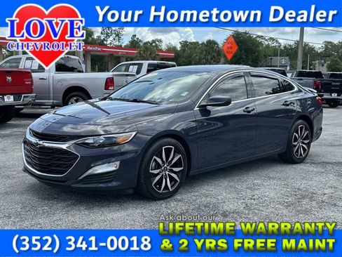 Used 2025 Chevrolet Malibu RS FWD image 1