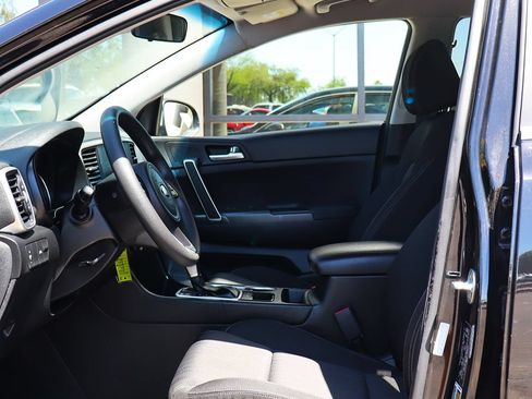 Used 2022 Kia Sportage LX FWD image 37