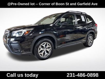 Used 2021 Subaru Forester Premium w/ Popular Package #1