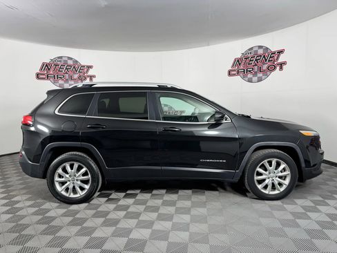 Used 2016 Jeep Cherokee Limited AWD/4WD image 8