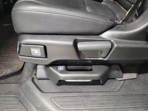 Used 2025 Honda Odyssey EX-L image 14