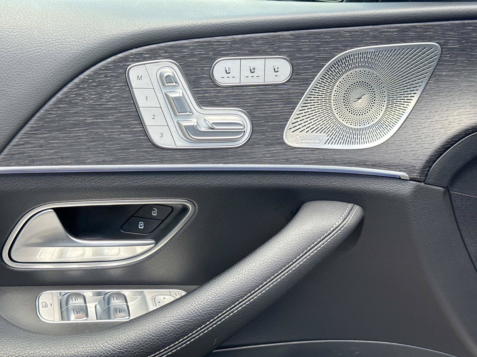 Certified 2025 Mercedes-Benz GLE 450 4MATIC image 19
