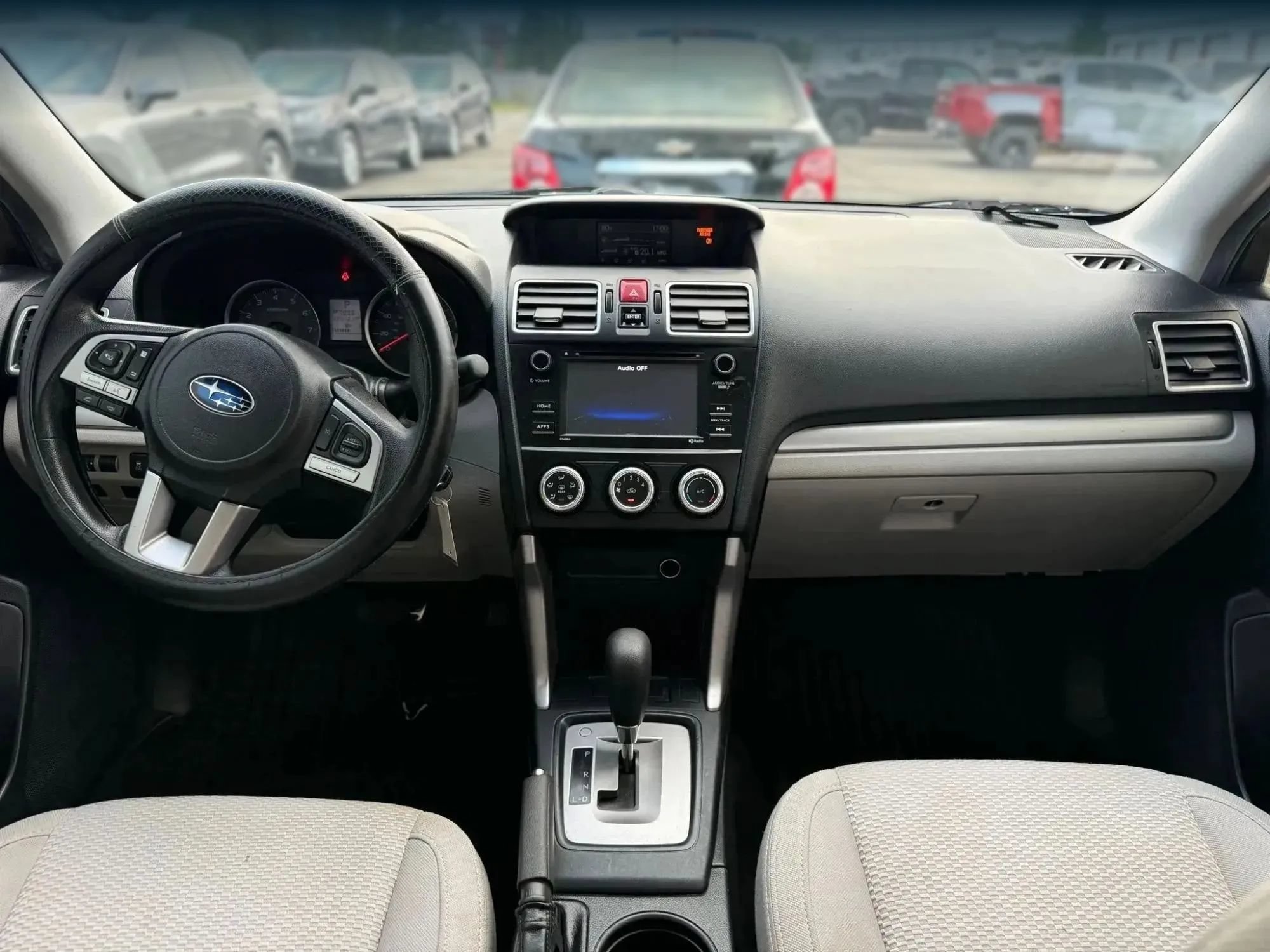 Used 2017 Subaru Forester 2.5i AWD/4WD image 3