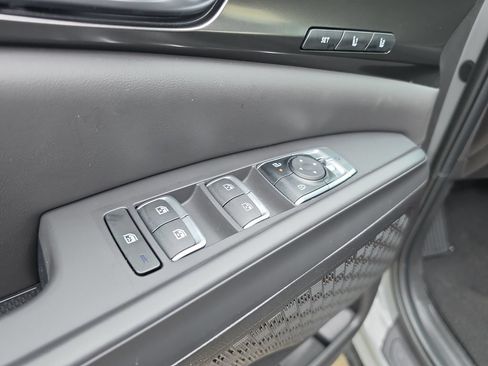New 2026 Kia Carnival SX w/ SX Dark Edition Package FWD image 21