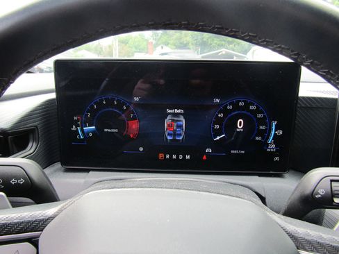 Used 2024 Ford Mustang GT RWD image 37