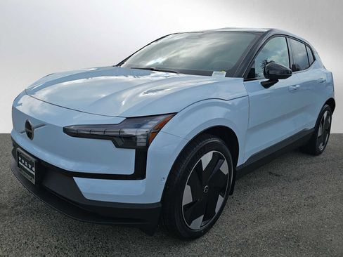 New 2026 Volvo EX30 Ultra w/ Protection Package Premier image 7