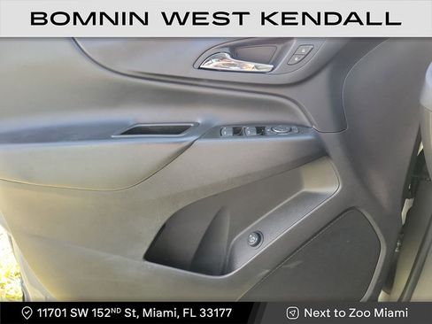 Used 2023 Chevrolet Equinox LT image 27
