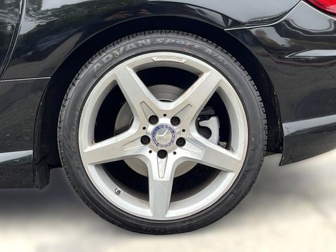 Used 2013 Mercedes-Benz SLK 250 image 6