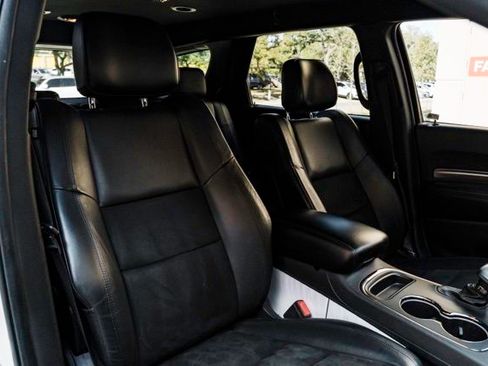 Used 2019 Dodge Durango GT image 28