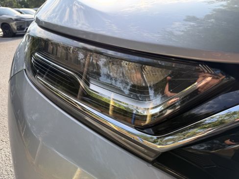 Used 2022 Honda CR-V Touring image 12