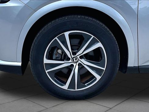 Used 2024 Lexus RX 350 FWD w/ Technology Package image 11