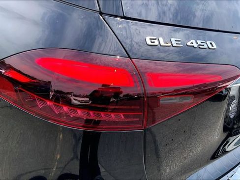 Certified 2025 Mercedes-Benz GLE 450 4MATIC image 25