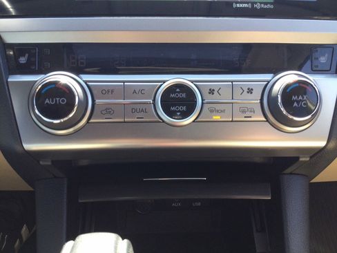 Used 2017 Subaru Outback 2.5i Limited image 36