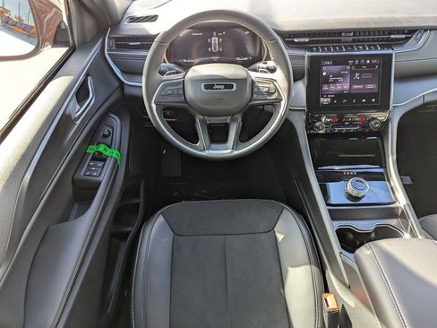 New 2025 Jeep Grand Cherokee Altitude RWD image 14