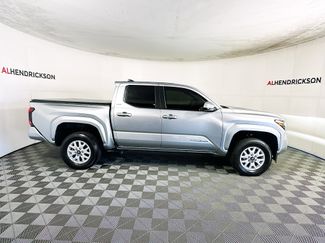 Used 2025 Toyota Tacoma SR5 video 2